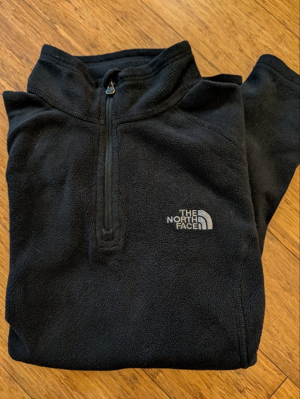 The North Face Black Half-Zip Fleece Pullover - Picture 2 of 6